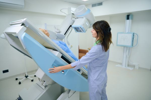 Elektroradiolodzy i fizycy medyczni